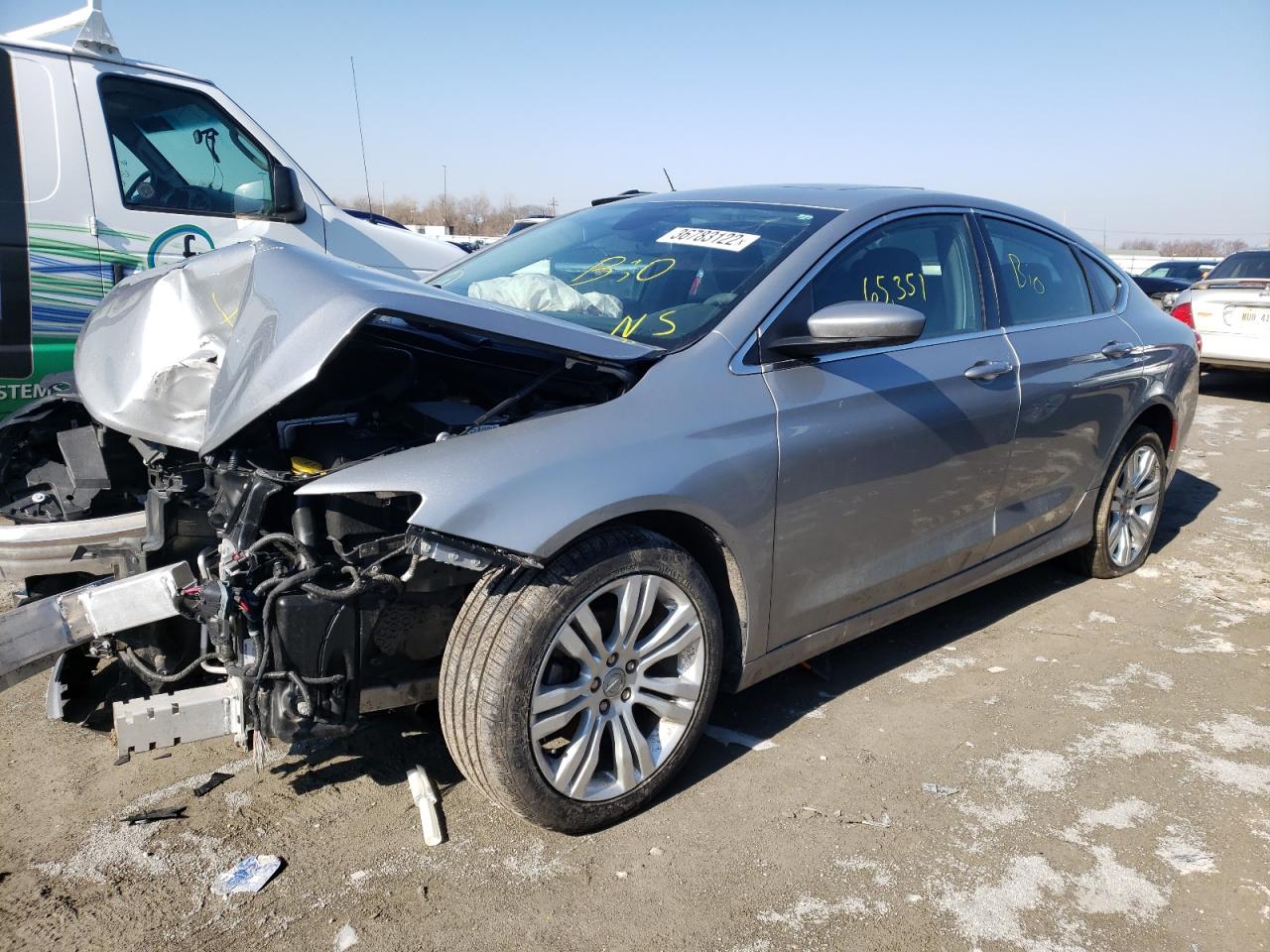 Photo 2 from auction – 2015 CHRYSLER 200 LIMITE with VIN 1C3CCCAB1FN661509