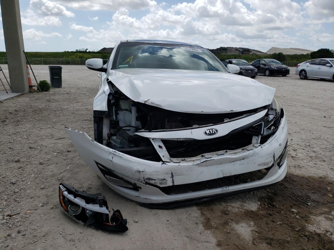 Photo 9 from auction – 2015 KIA OPTIMA EX with VIN 5XXGN4A73FG414500