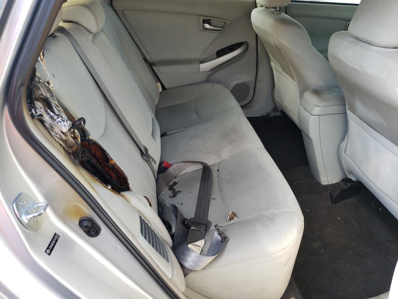 Photo 6 from auction – 2012 TOYOTA PRIUS with VIN JTDKN3DU8C5433887