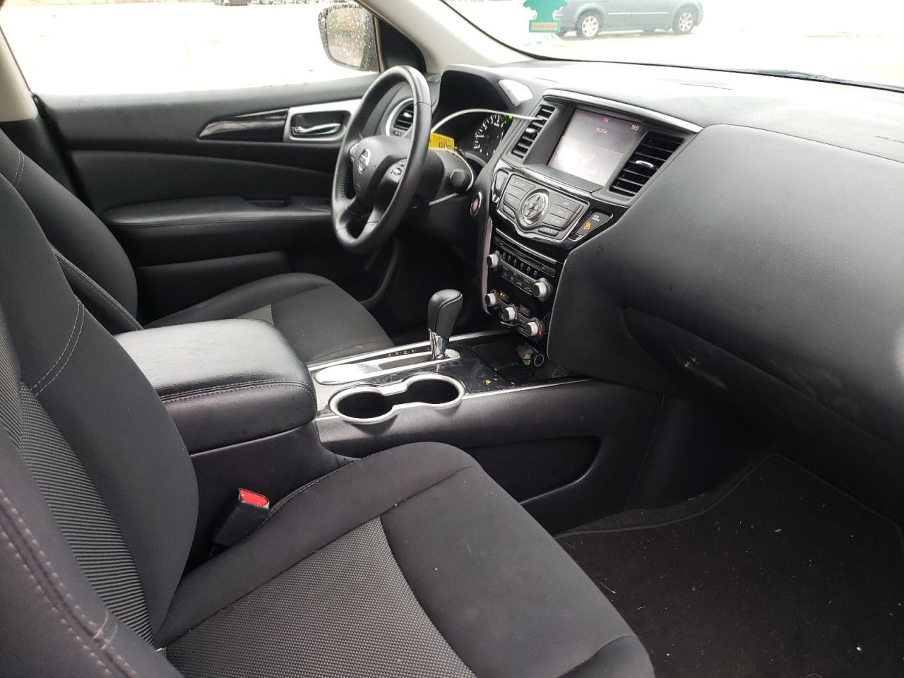 Photo 5 from auction – 2018 NISSAN PATHFINDER with VIN 5N1DR2MN9JC605252