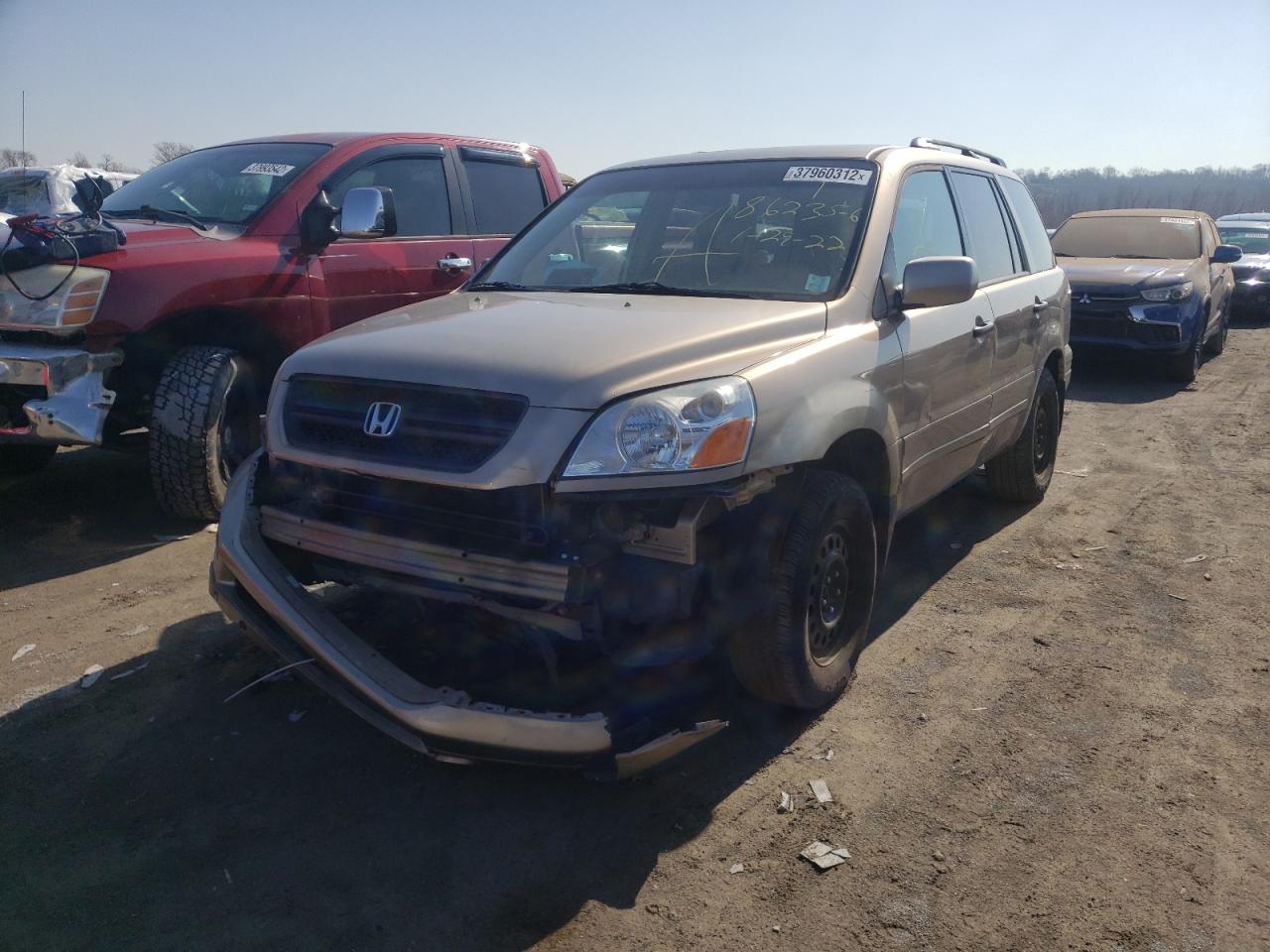 Photo 2 from auction – 2004 HONDA PILOT EXL with VIN 2HKYF18524H614628