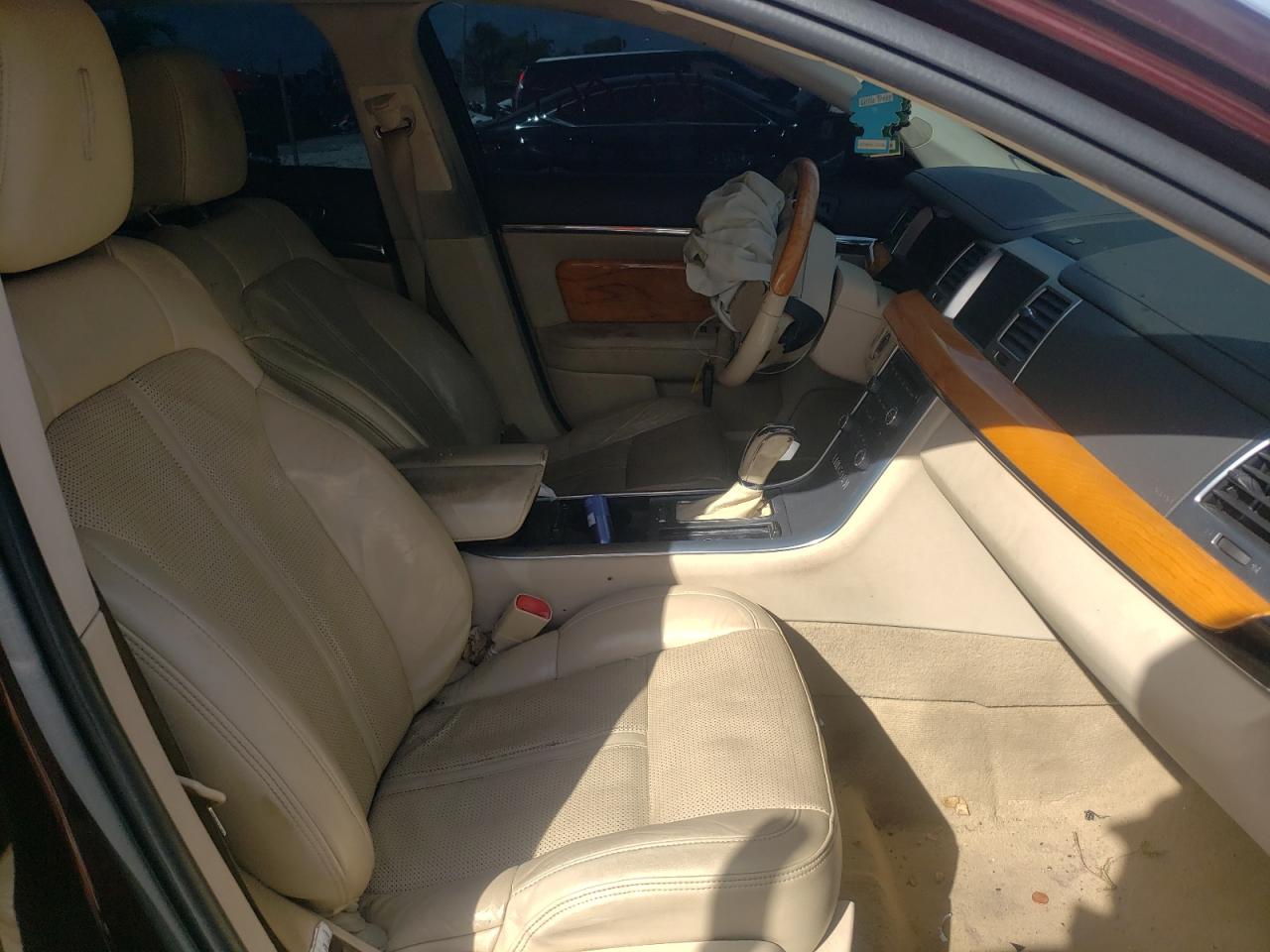Photo 5 from auction – 2010 LINCOLN MKS with VIN 1LNHL9FT9AG610449
