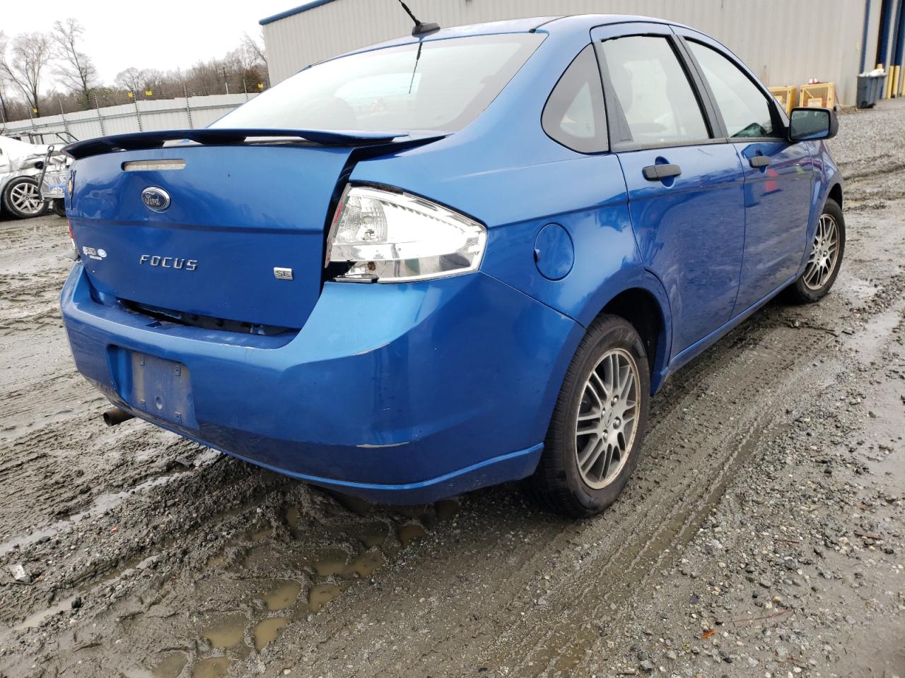 Photo 4 from auction – 2010 FORD FOCUS SE with VIN 1FAHP3FN7AW103942