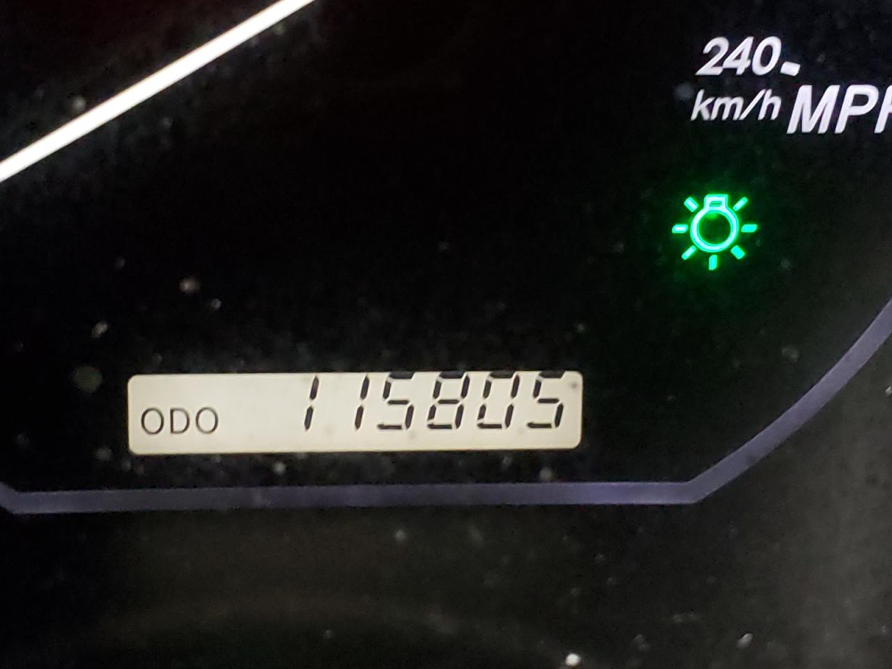 Photo 8 from auction – 2005 LEXUS RX 330 with VIN 2T2HA31U85C073905