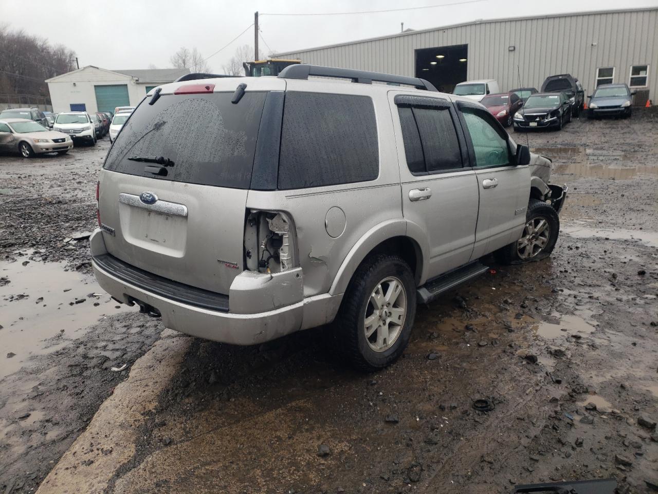 Photo 4 from auction – 2007 FORD EXPLORER X with VIN 1FMEU73E37UB58499
