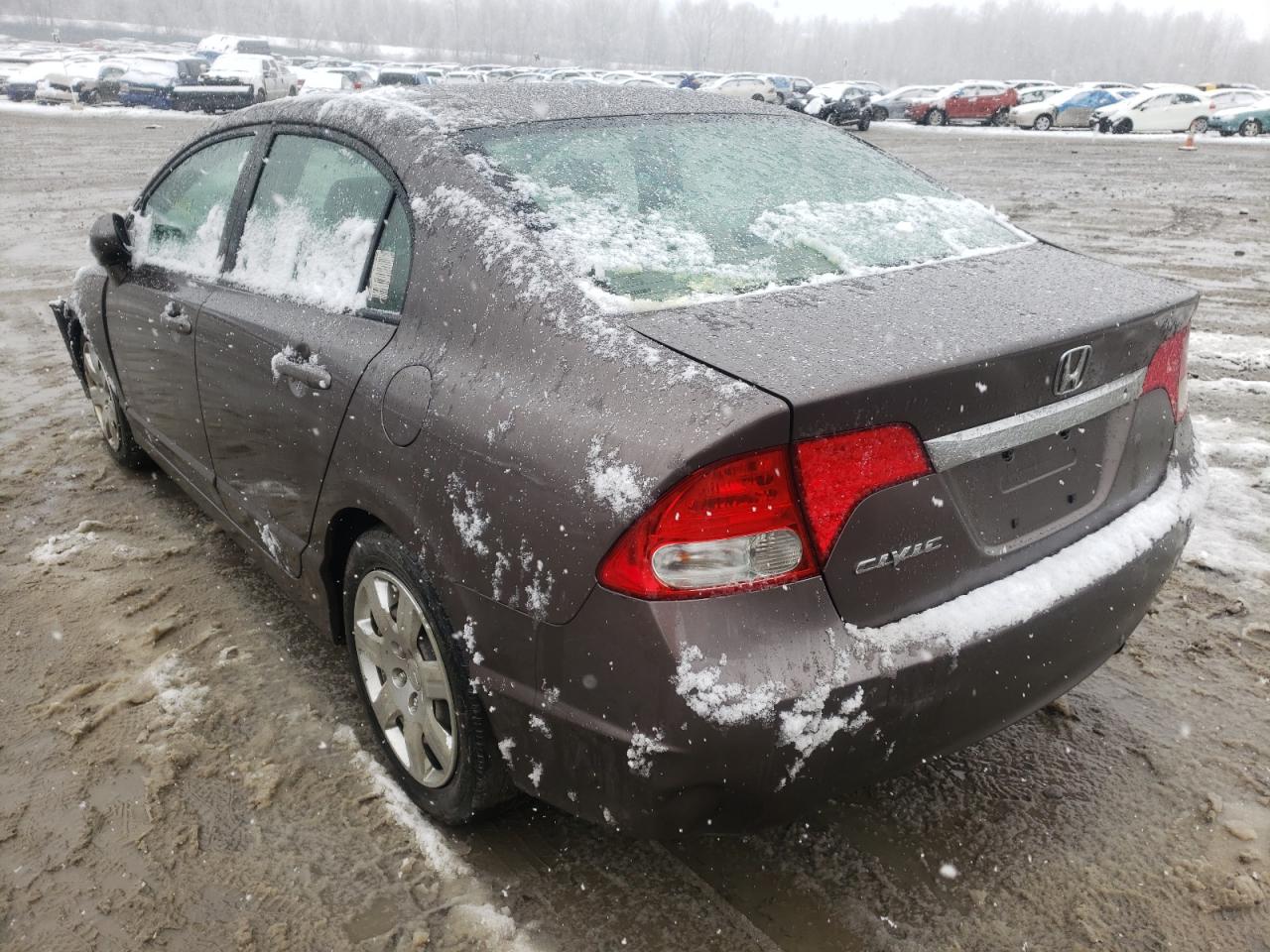 Photo 3 from auction – 2010 HONDA CIVIC LX with VIN 2HGFA1F52AH558074