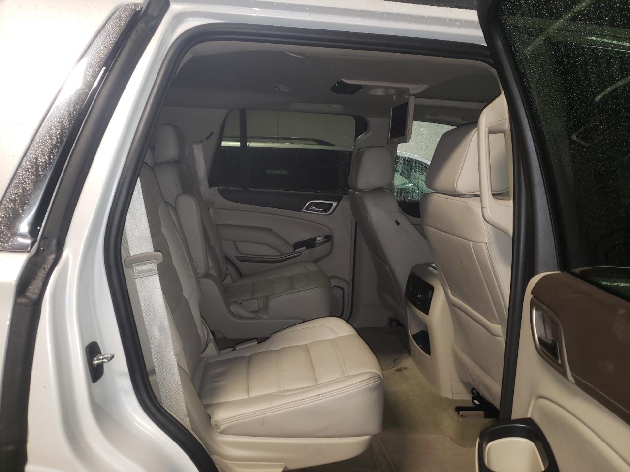 Photo 6 from auction – 2019 GMC YUKON DENA with VIN 1GKS2CKJ6KR138638