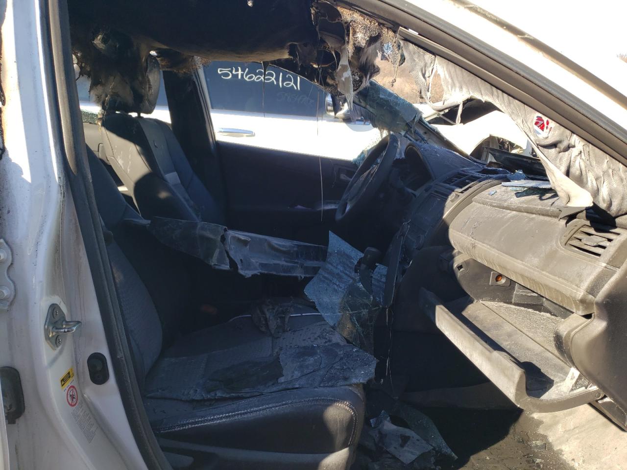 Photo 5 from auction – 2014 TOYOTA CAMRY L with VIN 4T1BF1FK7EU401143