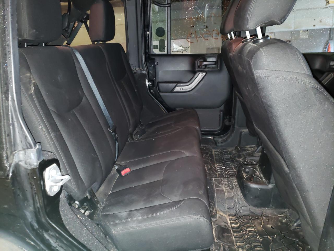 Photo 6 from auction – 2018 JEEP WRANGLER U with VIN 1C4BJWDG0JL813032