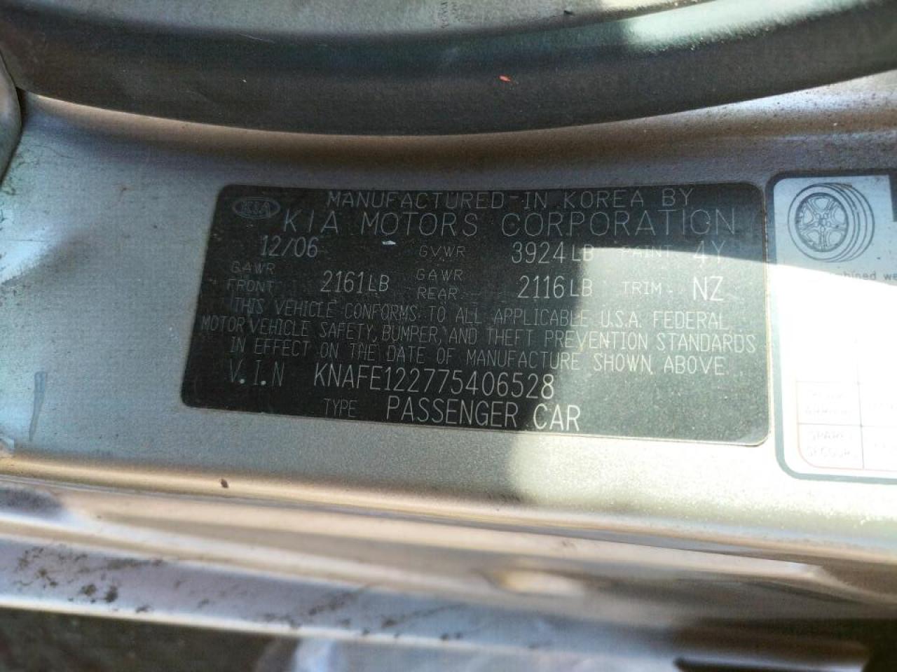 Photo 10 from auction – 2007 KIA SPECTRA EX with VIN KNAFE122775406528