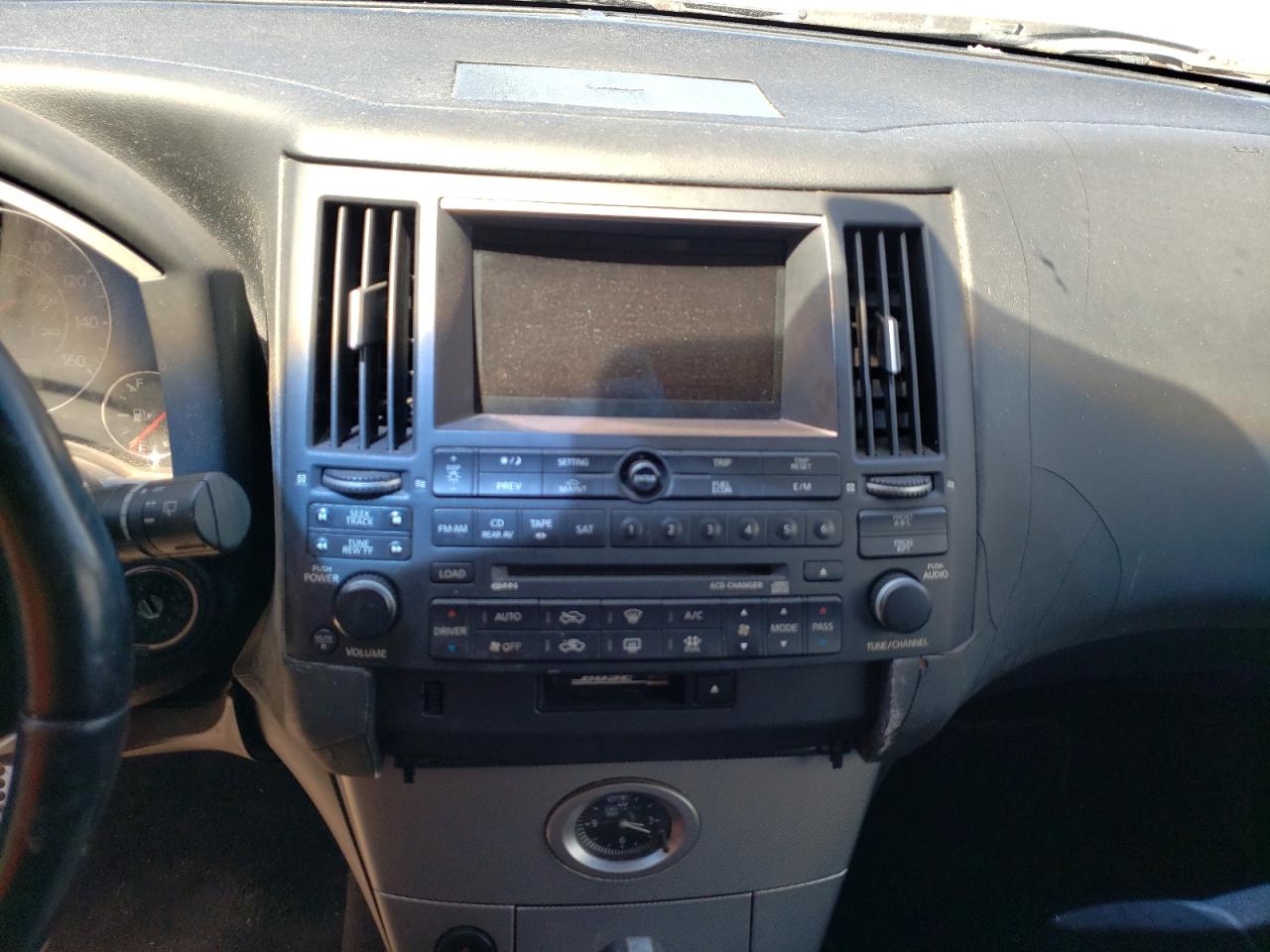 Photo 9 from auction – 2005 INFINITI FX35 with VIN JNRAS08U05X103861