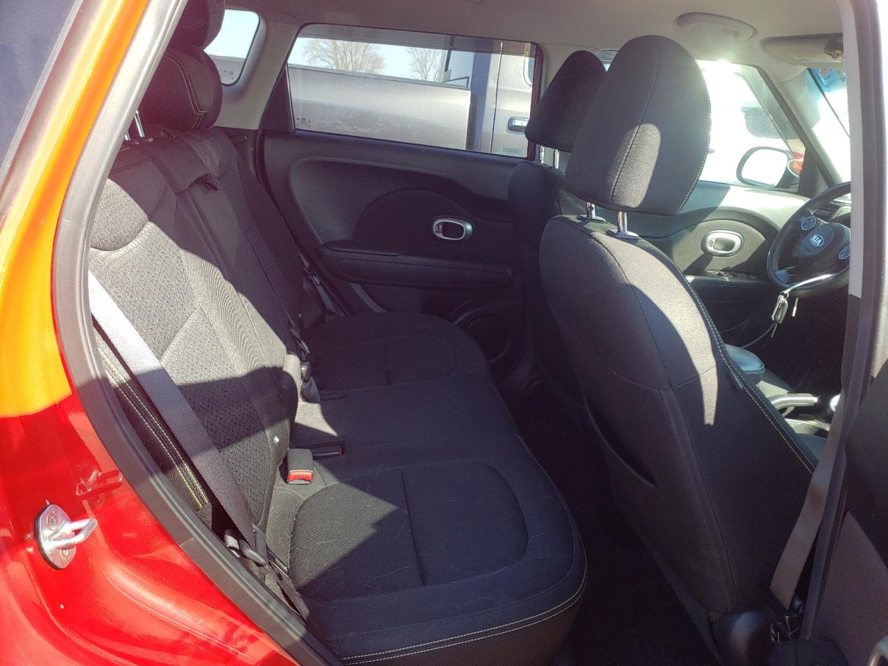 صورة رقم 6 من المزاد - 2016 KIA SOUL + مع VIN KNDJP3A51G7825655