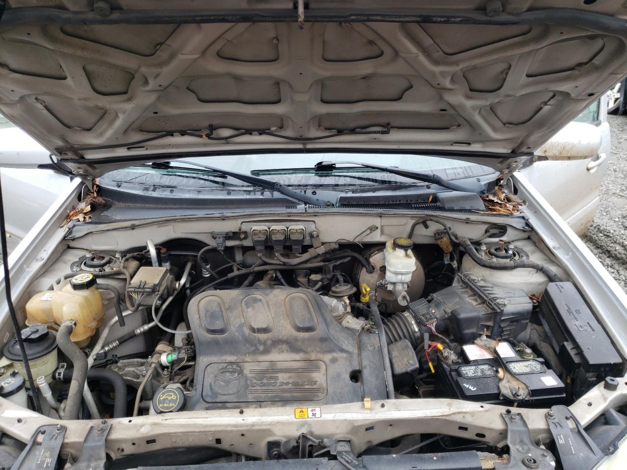 Photo 7 from auction – 2005 MAZDA TRIBUTE S with VIN 4F2YZ04125KM33066