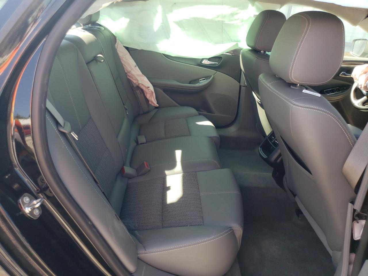 Photo 6 from auction – 2015 CHEVROLET IMPALA LT with VIN 2G1115SL0F9162885
