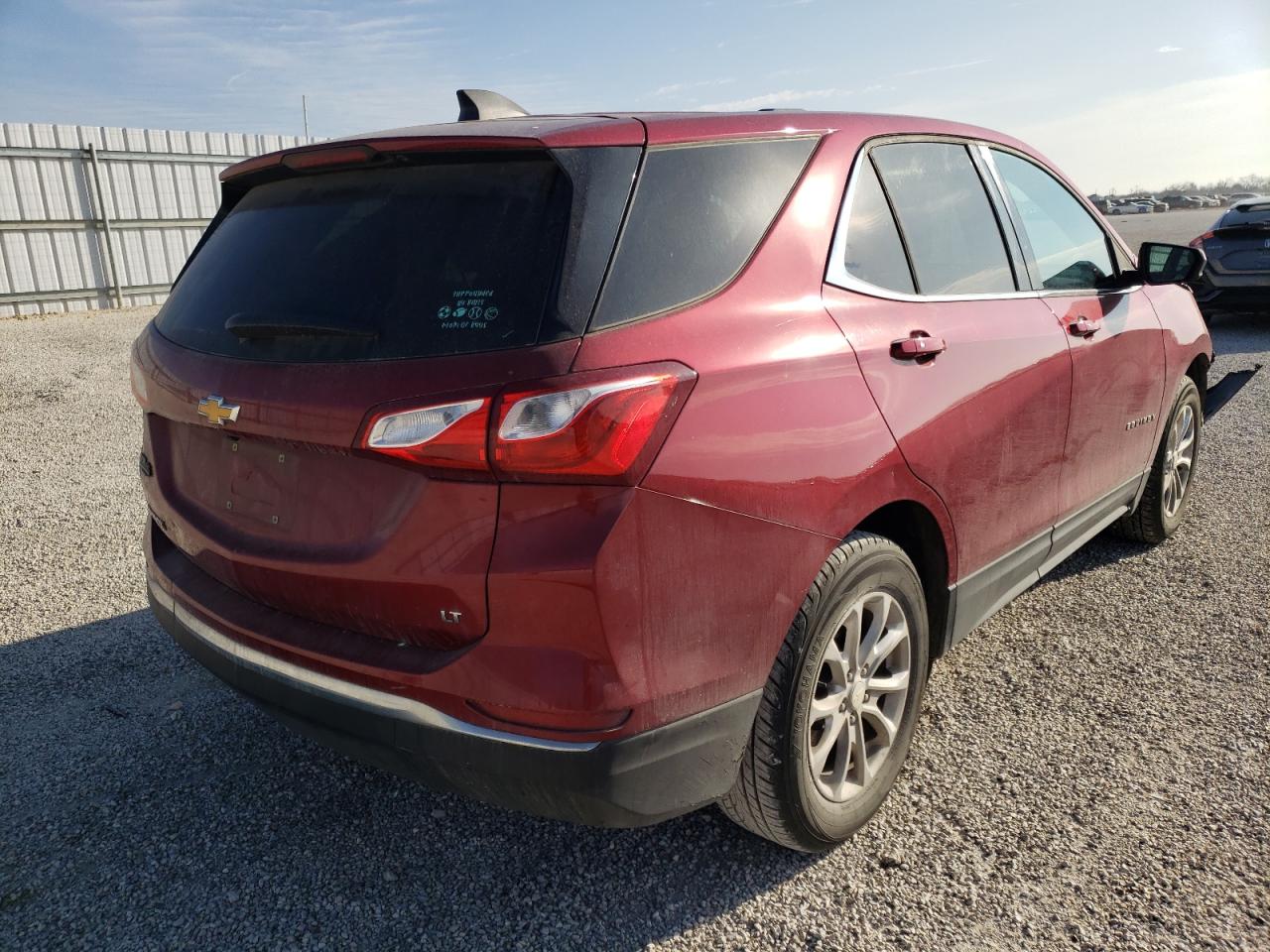 Photo 4 from auction – 2018 CHEVROLET EQUINOX LT with VIN 3GNAXJEV6JS512857