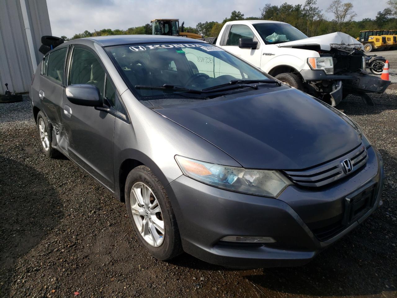 HONDA INSIGHT EX 2010 with VIN JHMZE2H70AS028018 - Photo from auction