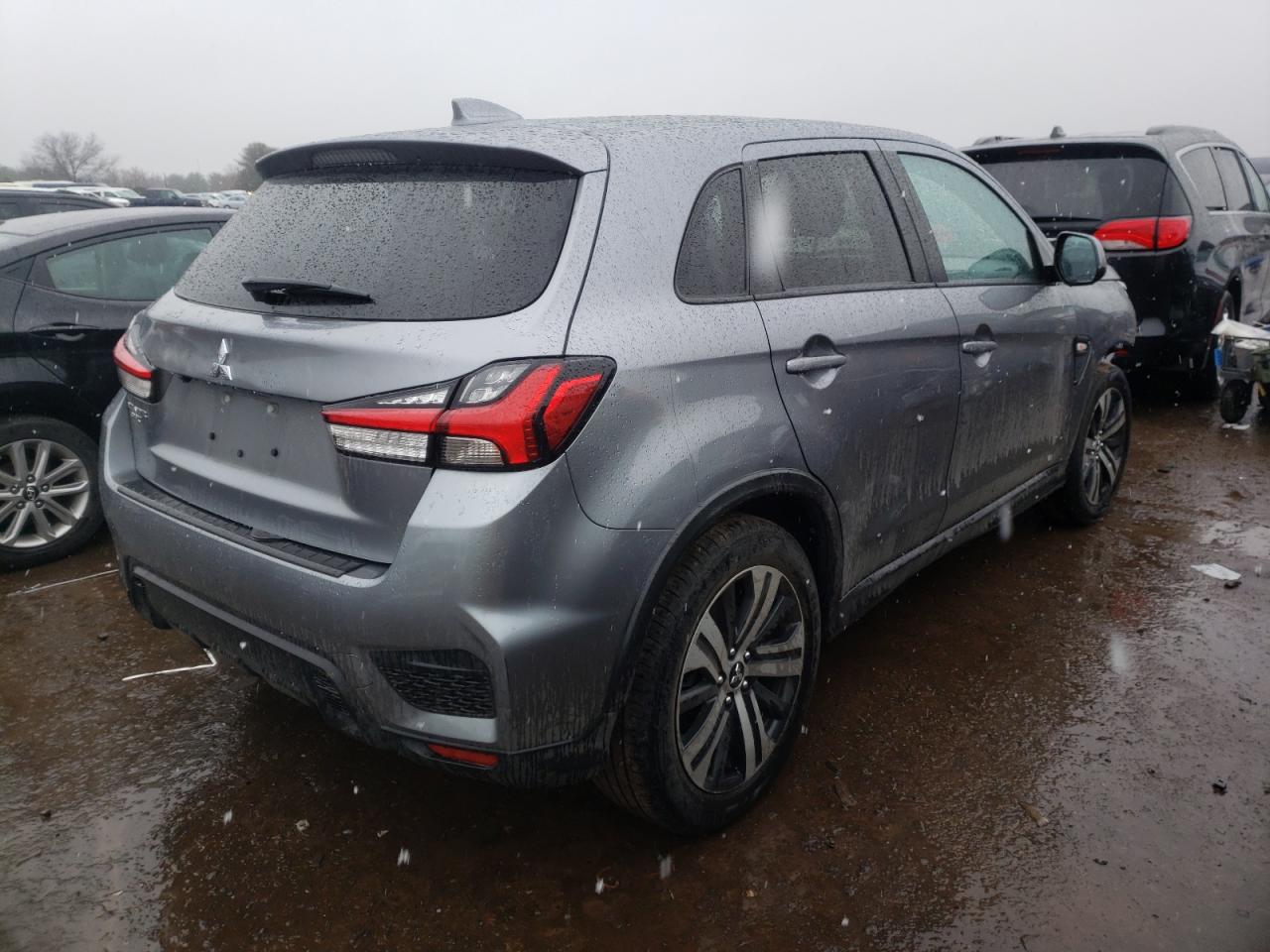 Photo 4 from auction – 2020 MITSUBISHI OUTLANDER with VIN JA4AP3AU8LU012570