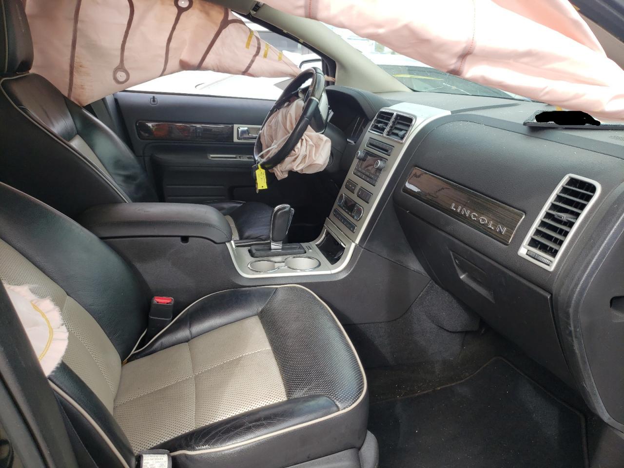 Photo 5 from auction – 2008 LINCOLN MKX with VIN 2LMDU68C78BJ10948
