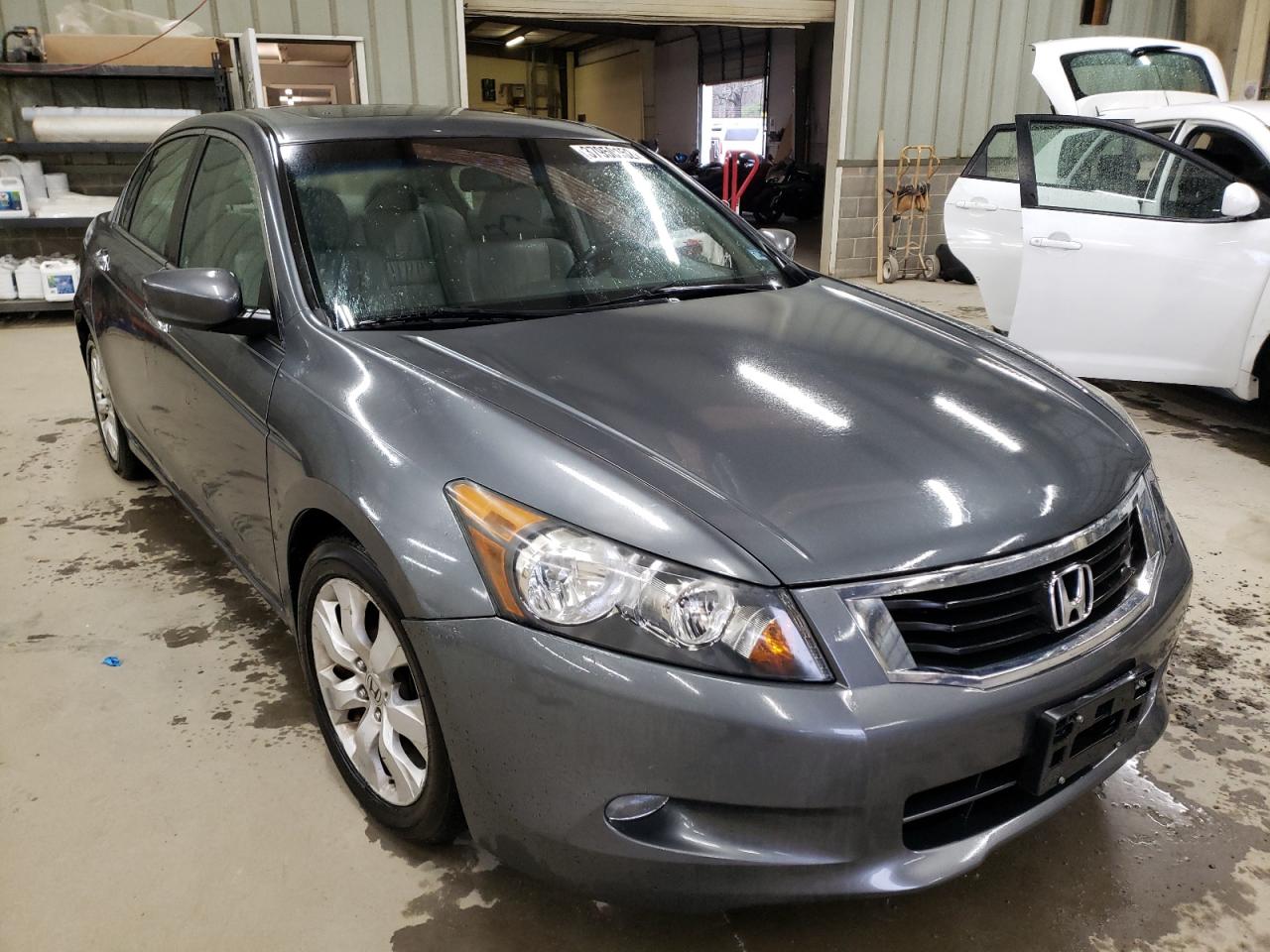 HONDA ACCORD EXL 2010 with VIN 5KBCP3F85AB002662 - Photo from auction