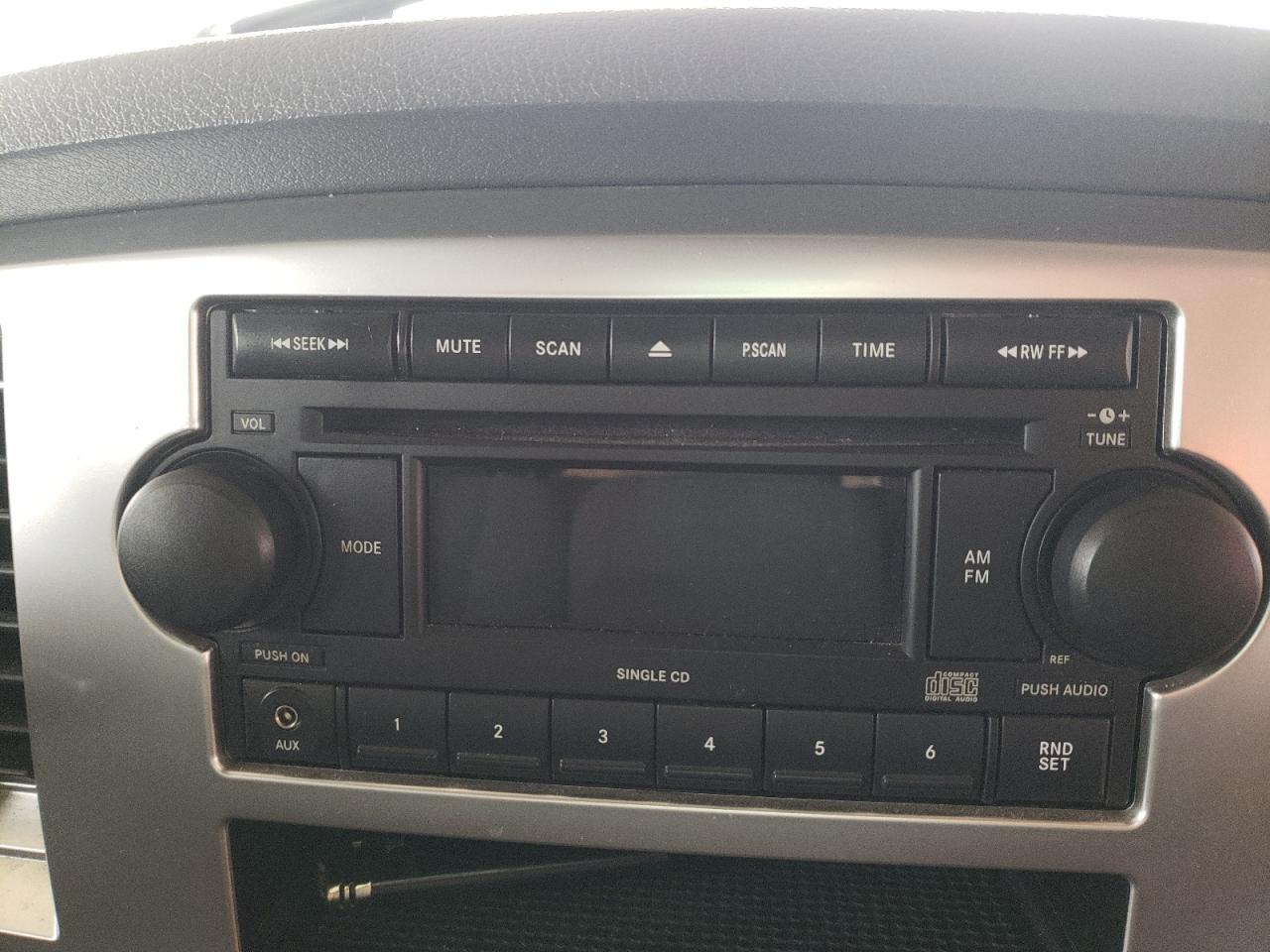 Photo 9 from auction – 2007 DODGE RAM 1500 S with VIN 1D7HA18P37J555963