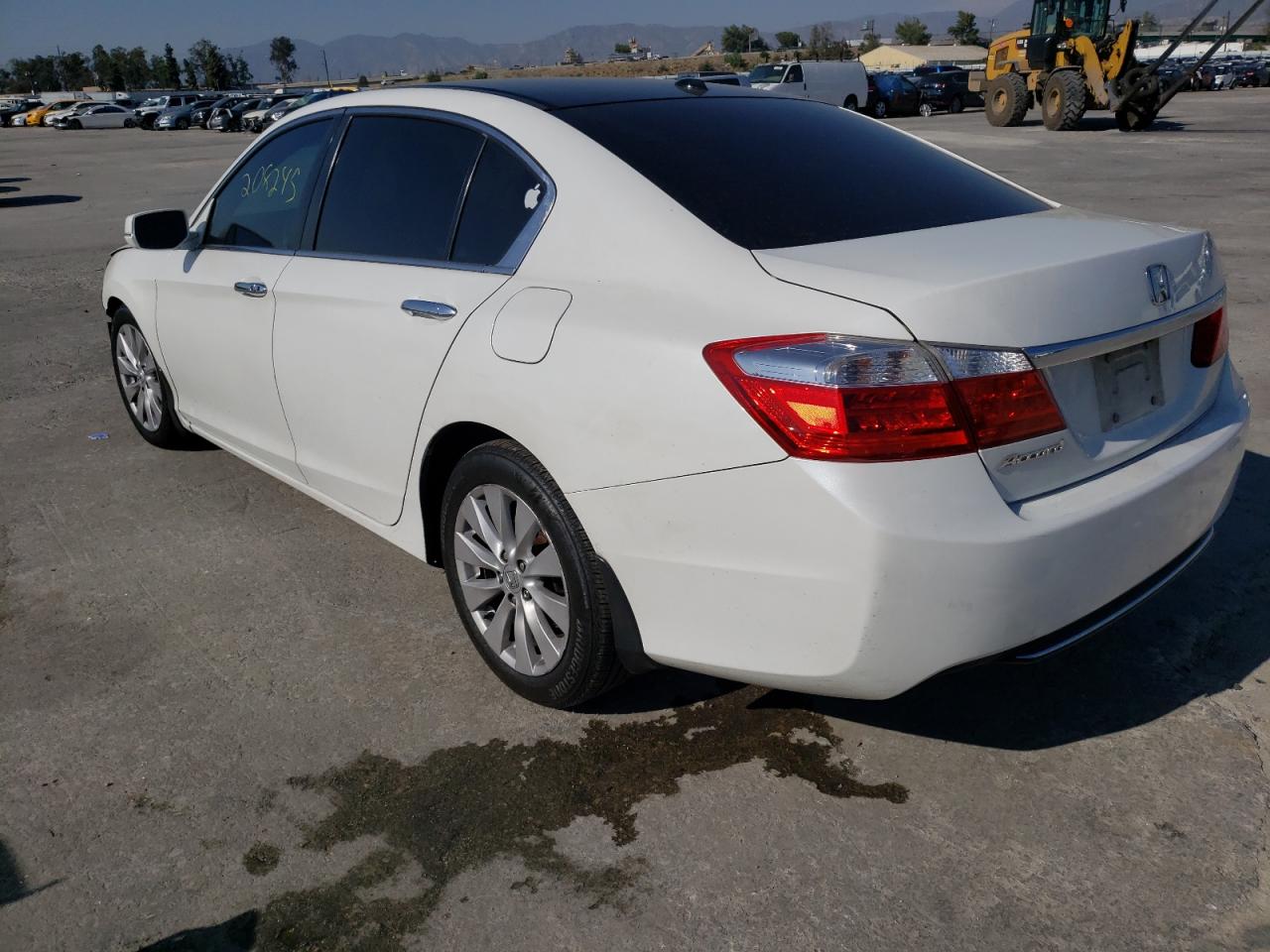 Photo 3 from auction – 2014 HONDA ACCORD EXL with VIN 1HGCR2F89EA112939