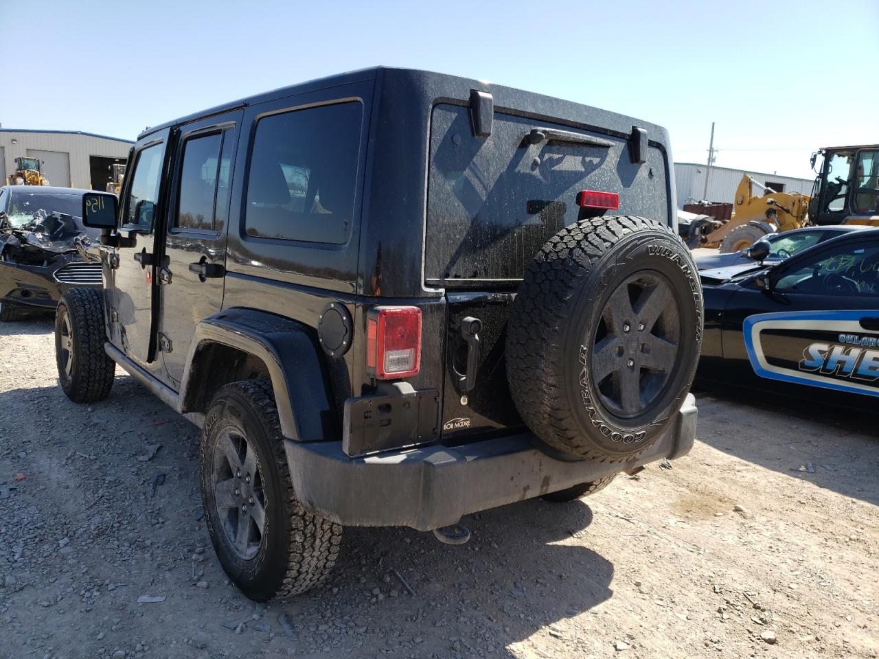 Photo 3 from auction – 2015 JEEP WRANGLER U with VIN 1C4BJWEG9FL590768