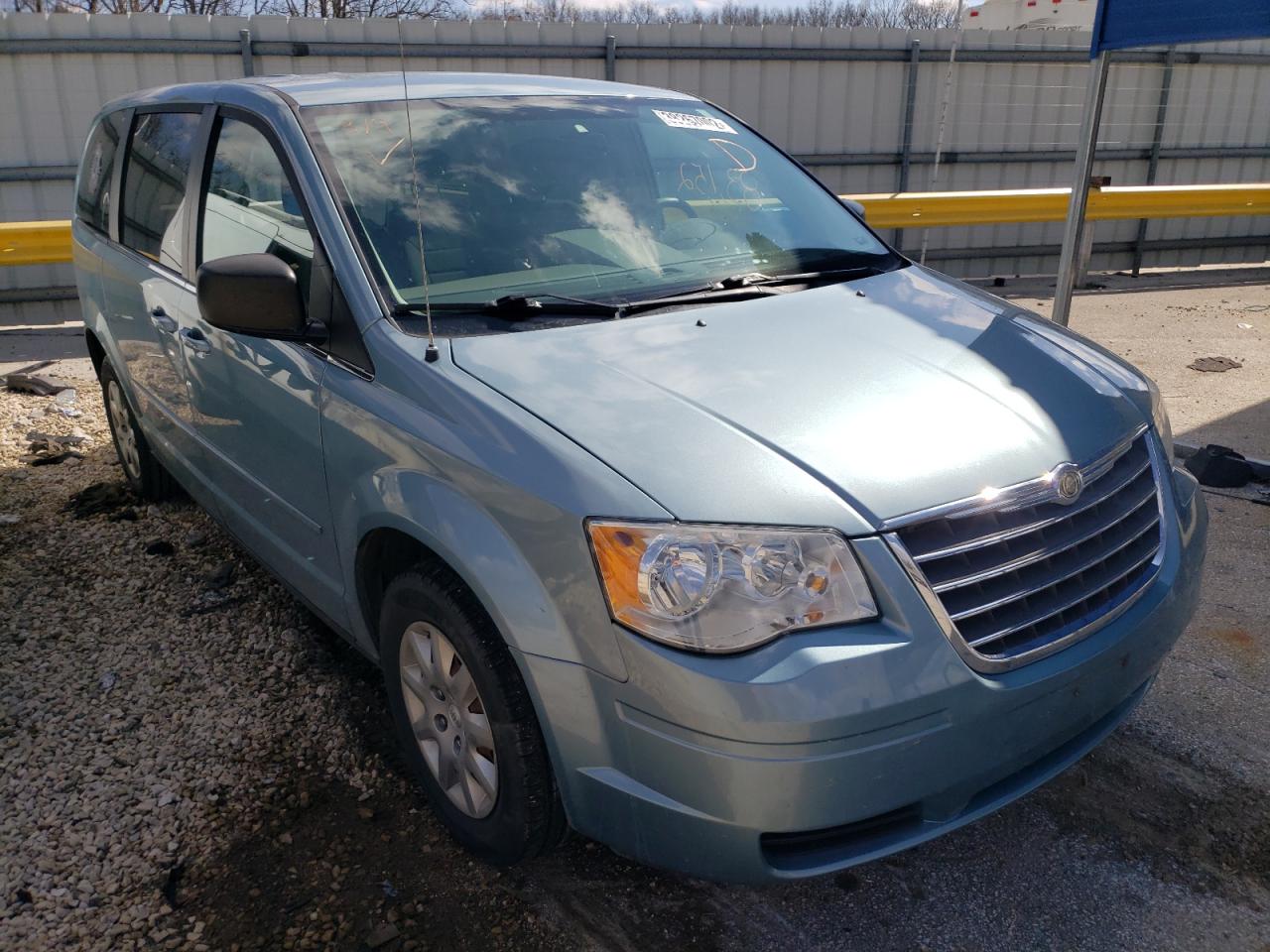 CHRYSLER TOWN & COU 2009 with VIN 2A8HR44EX9R579094 - Photo from auction