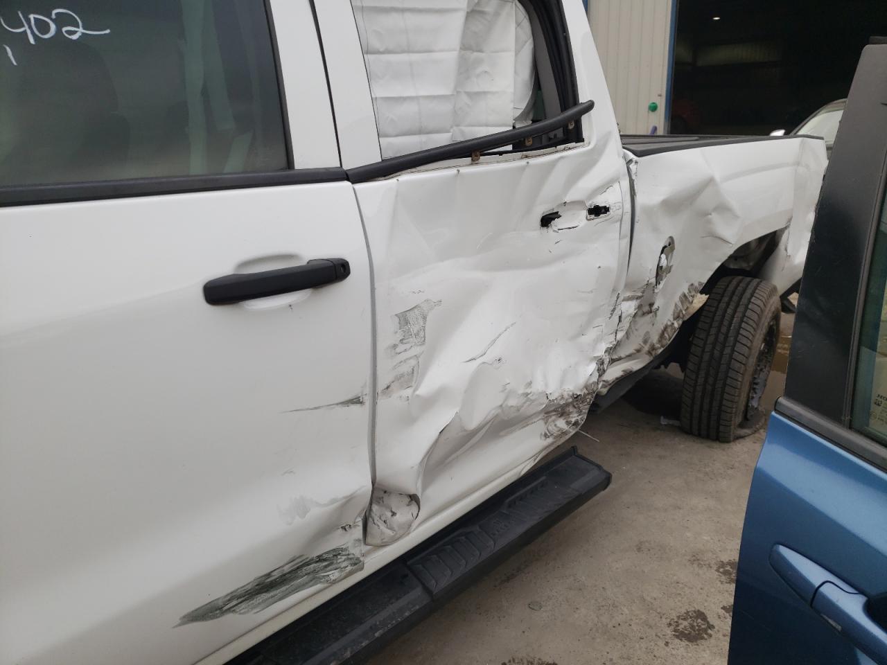 Photo 9 from auction – 2016 CHEVROLET SILVERADO with VIN 3GCPCNEC4GG192180