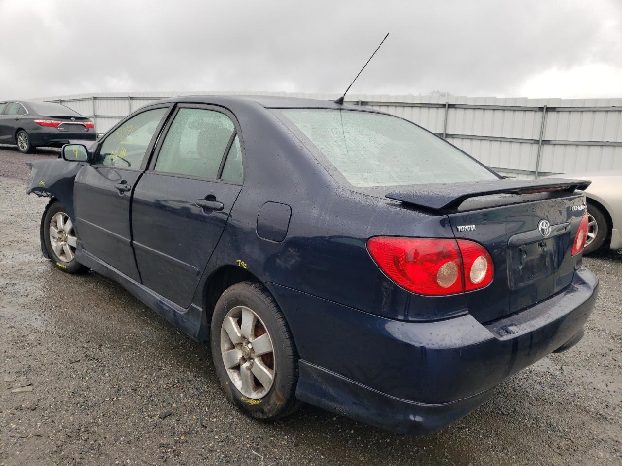Photo 3 from auction – 2005 TOYOTA COROLLA with VIN 1NXBR32E05Z522776