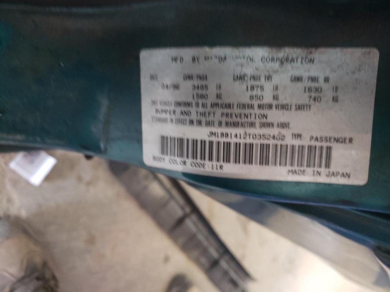 Photo 10 from auction – 1996 MAZDA PROTEGE DX with VIN JM1BB1412T0352402