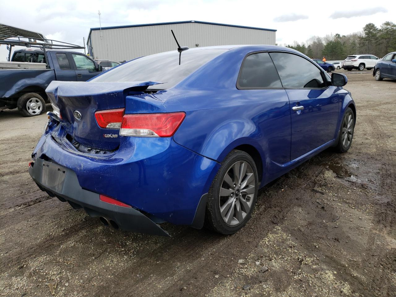 Photo 4 from auction – 2013 KIA FORTE SX with VIN KNAFW6A30D5685661