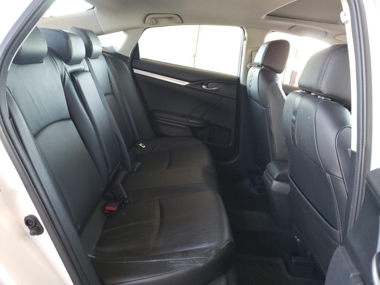 Photo 6 from auction – 2017 HONDA CIVIC EXL with VIN 19XFC1F74HE028463