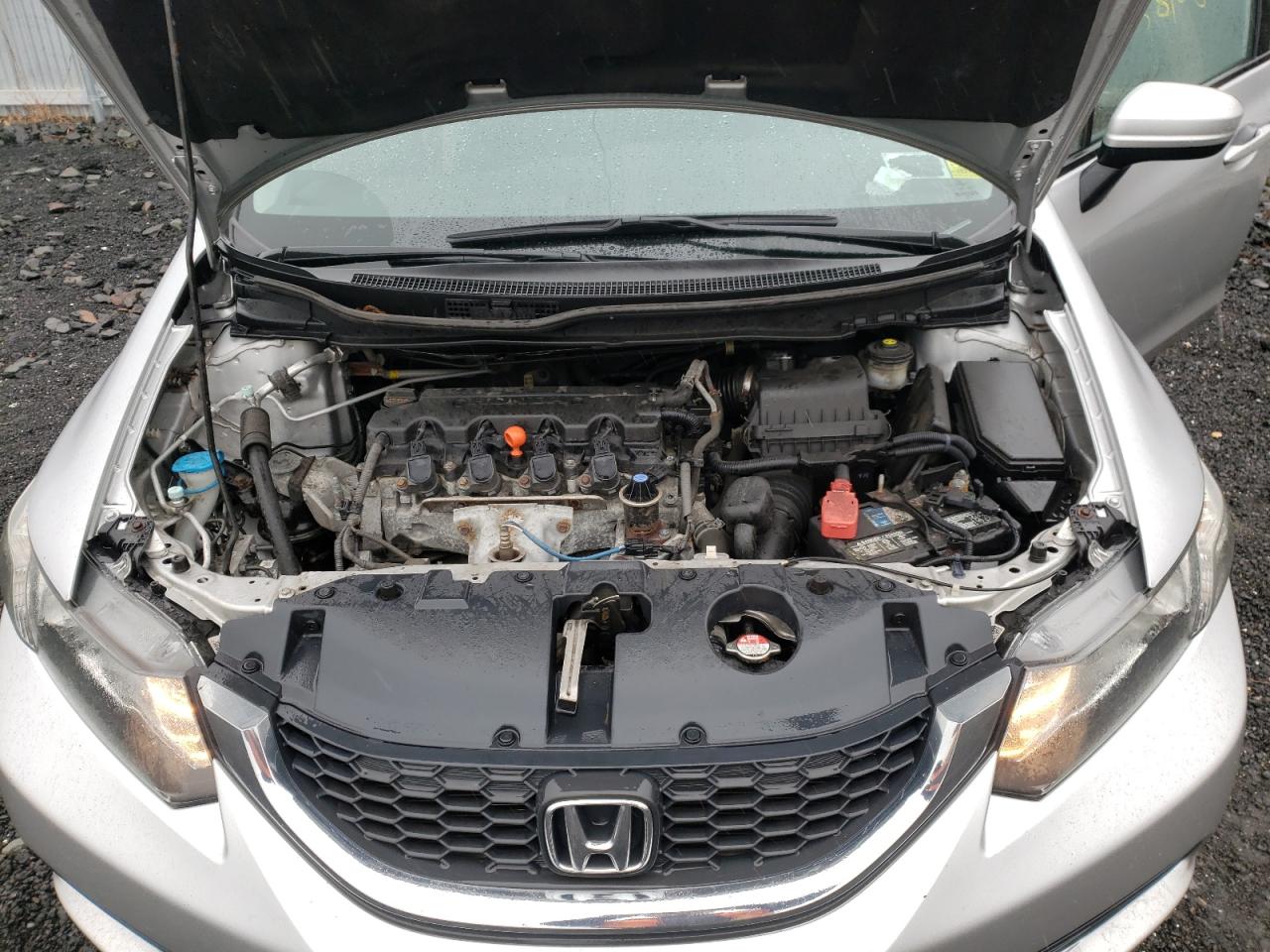 Photo 7 from auction – 2015 HONDA CIVIC LX with VIN 19XFB2F58FE236303