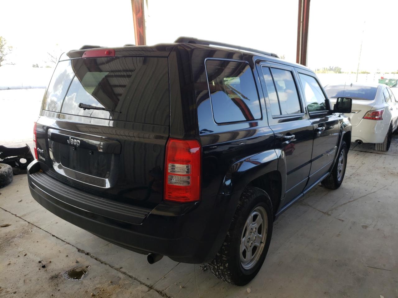 Photo 4 from auction – 2017 JEEP PATRIOT SP with VIN 1C4NJRBB9HD138601
