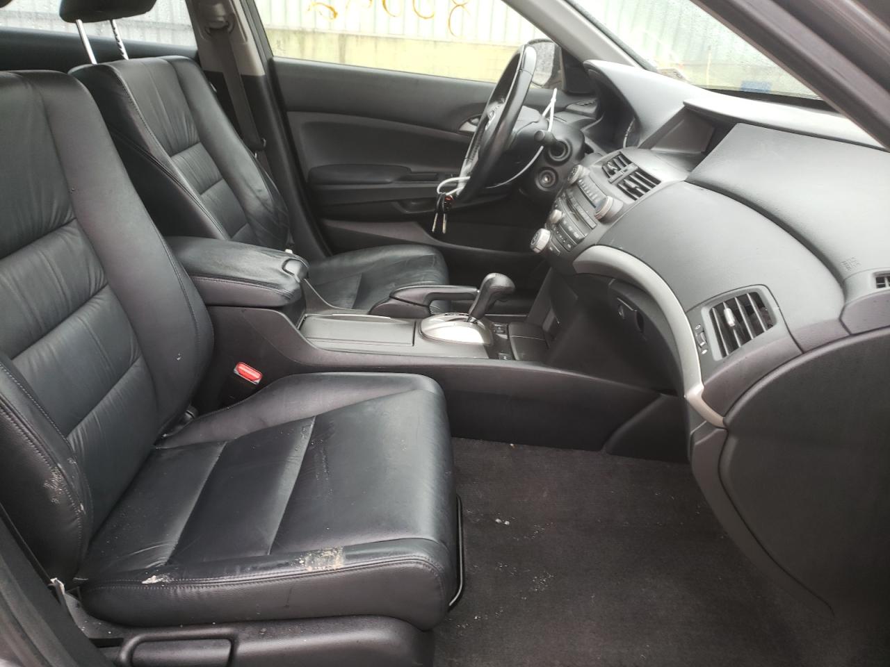Photo 5 from auction – 2012 HONDA ACCORD SE with VIN 1HGCP2F6XCA072260