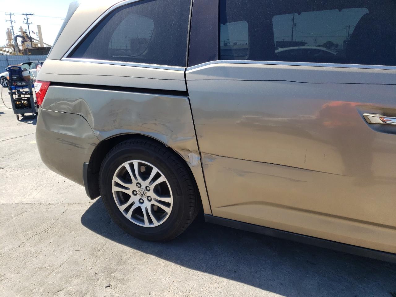 Photo 9 from auction – 2011 HONDA ODYSSEY EX with VIN 5FNRL5H61BB080045