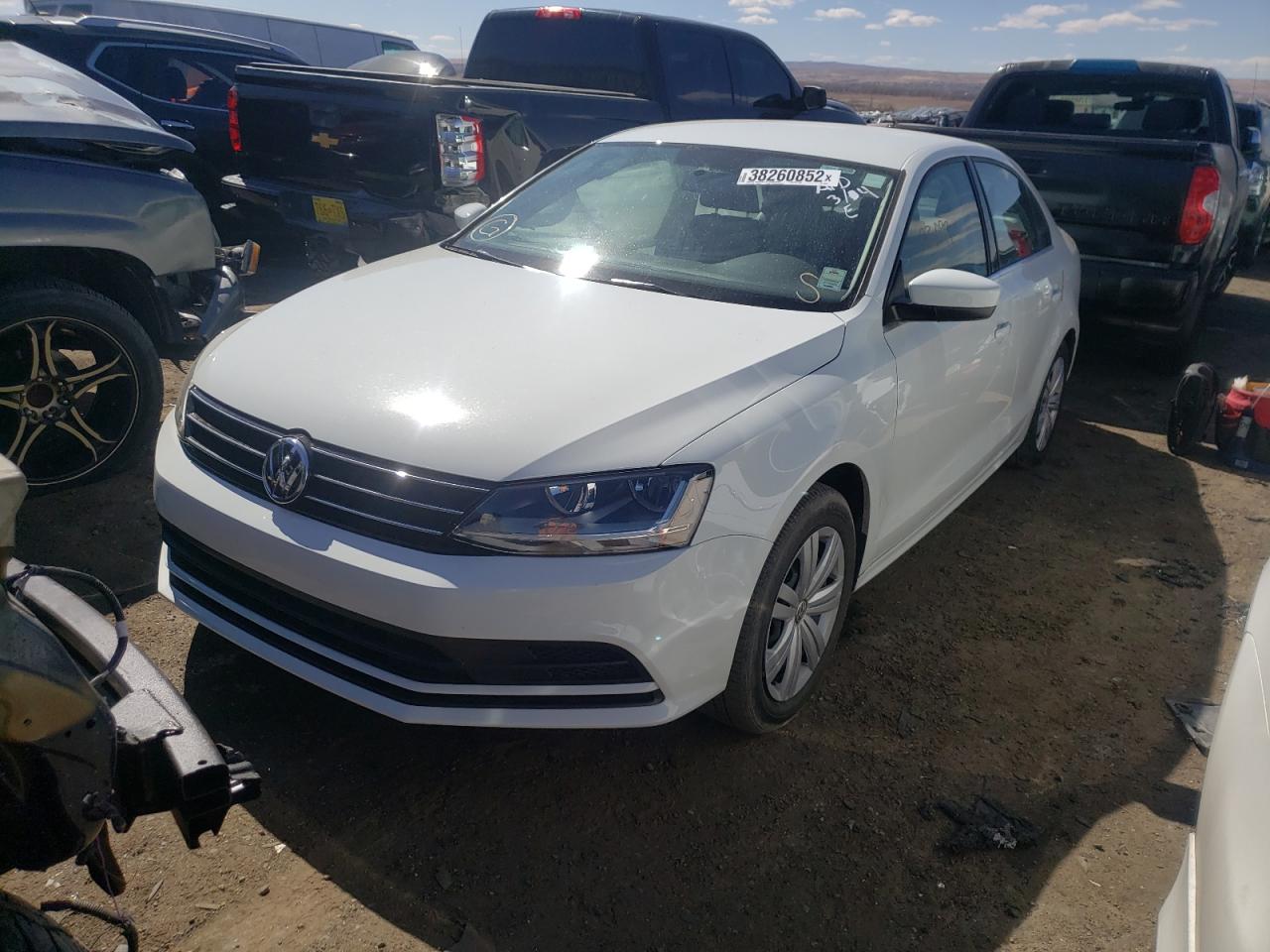 Photo 2 from auction – 2017 VOLKSWAGEN JETTA S with VIN 3VW2B7AJ6HM403151