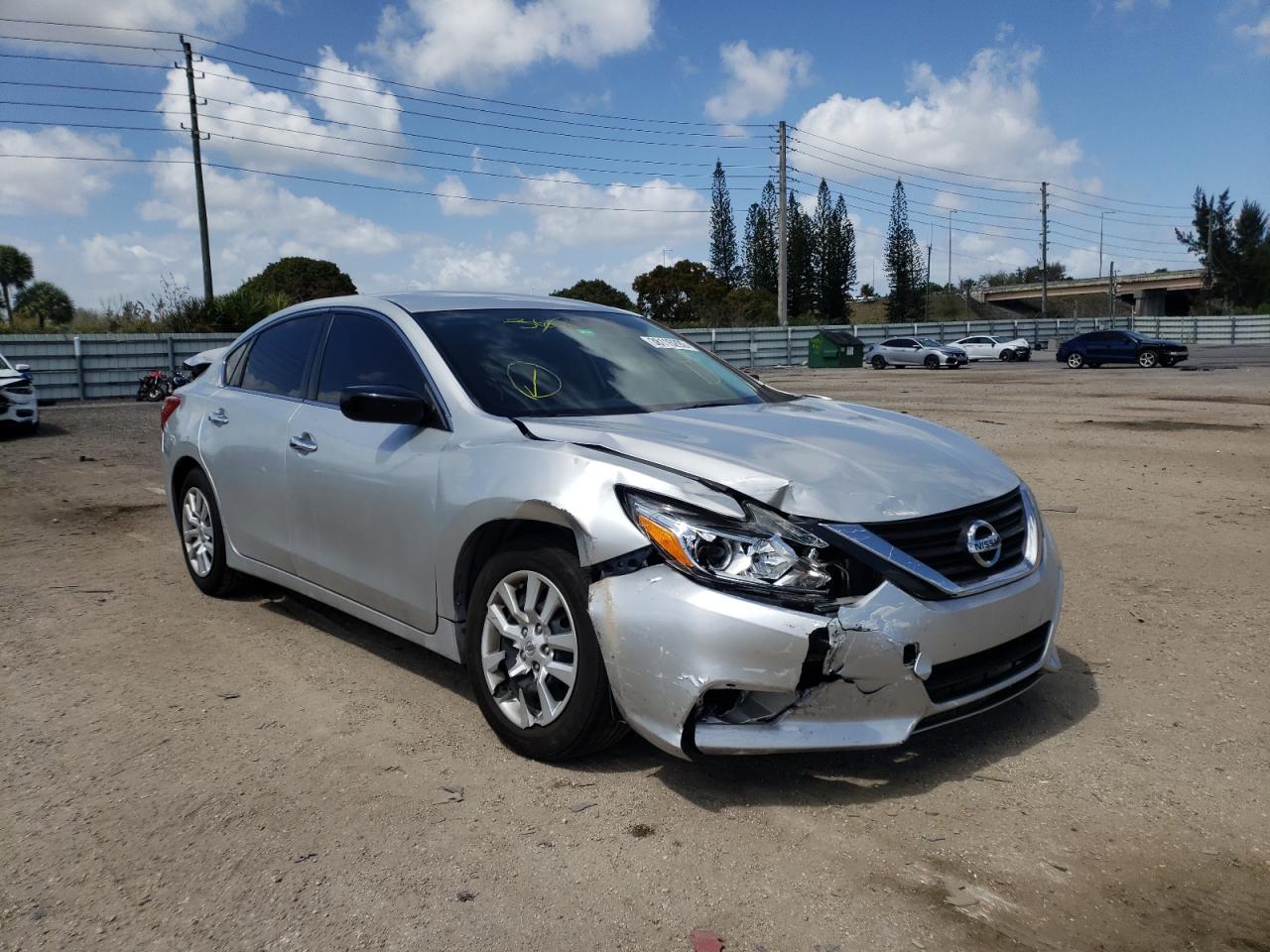 NISSAN ALTIMA 2.5 2017 with VIN 1N4AL3AP5HC191861 - Photo from auction