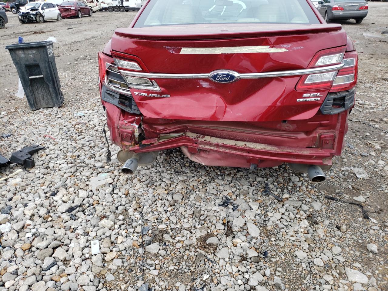 Photo 9 from auction – 2015 FORD TAURUS SEL with VIN 1FAHP2E87FG191897