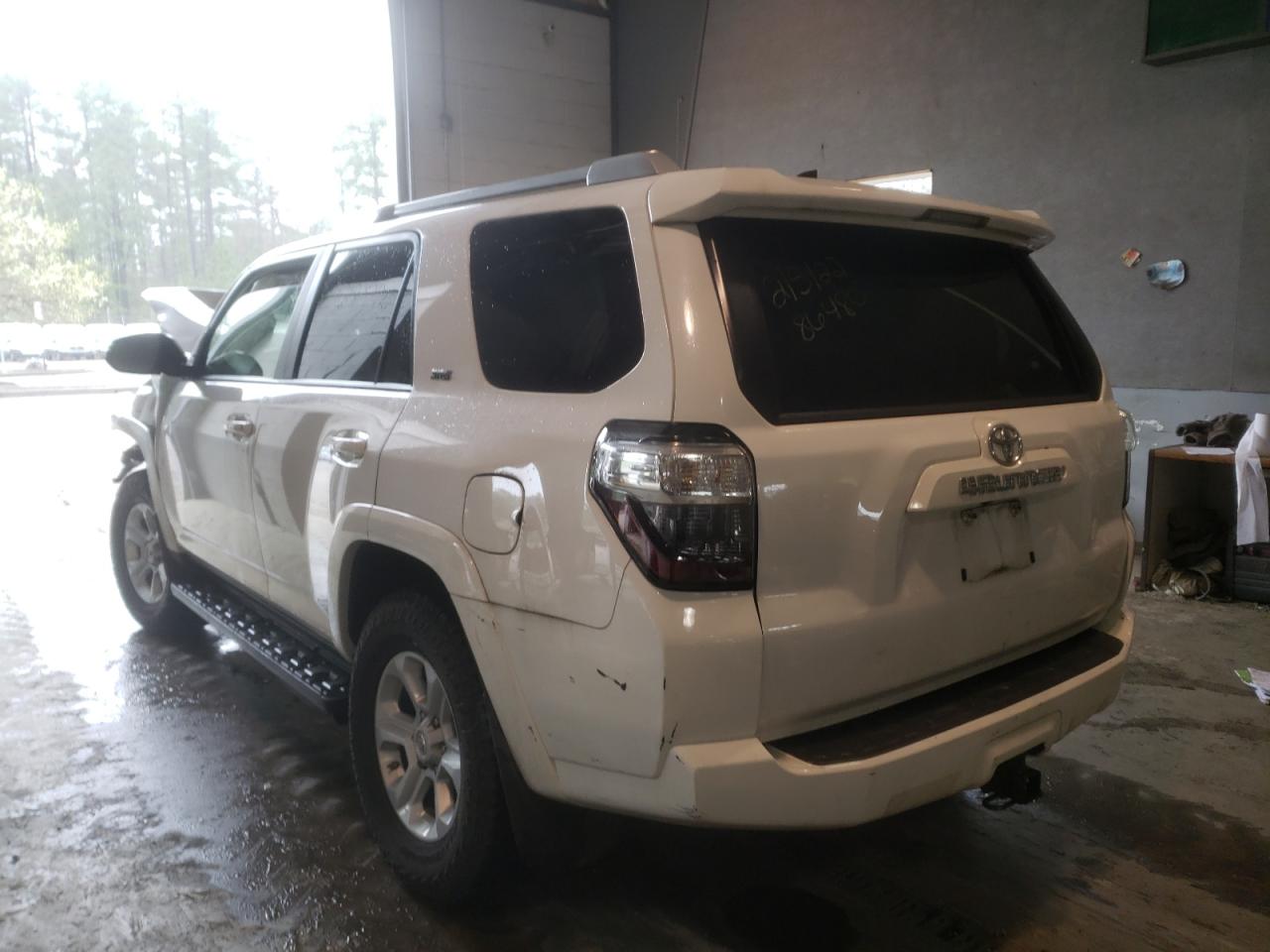 Photo 3 from auction – 2017 TOYOTA 4RUNNER SR with VIN JTEBU5JR0H5420195