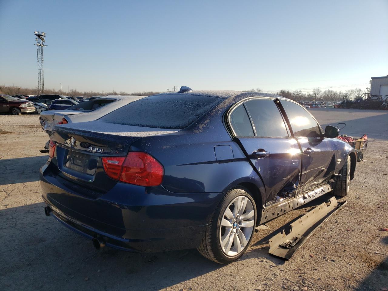Photo 4 from auction – 2011 BMW 335 XI with VIN WBAPL5C59BA920584