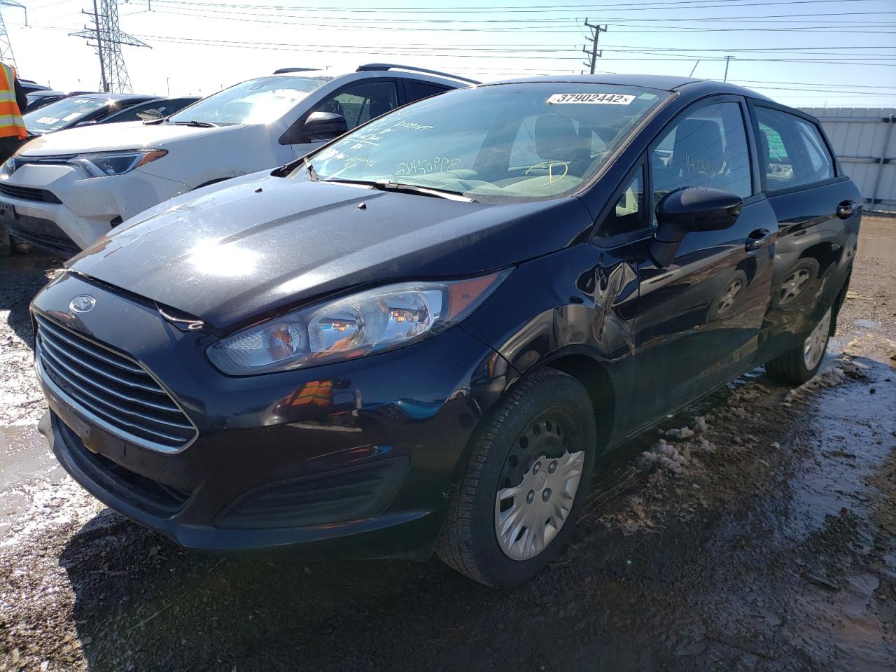 Photo 2 from auction – 2014 FORD FIESTA S with VIN 3FADP4AJ7EM132422