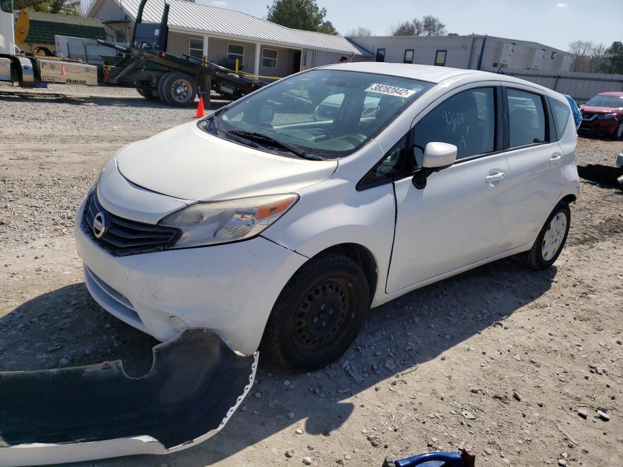 Photo 2 from auction – 2015 NISSAN VERSA NOTE with VIN 3N1CE2CP9FL404612
