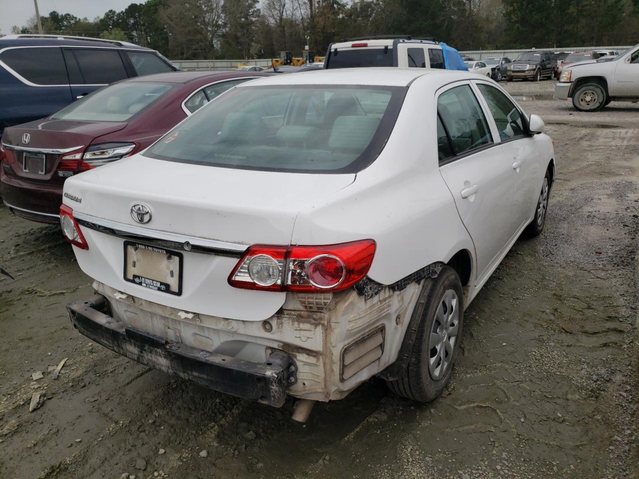 Photo 4 from auction – 2013 TOYOTA COROLLA with VIN 2T1BU4EE1DC117705