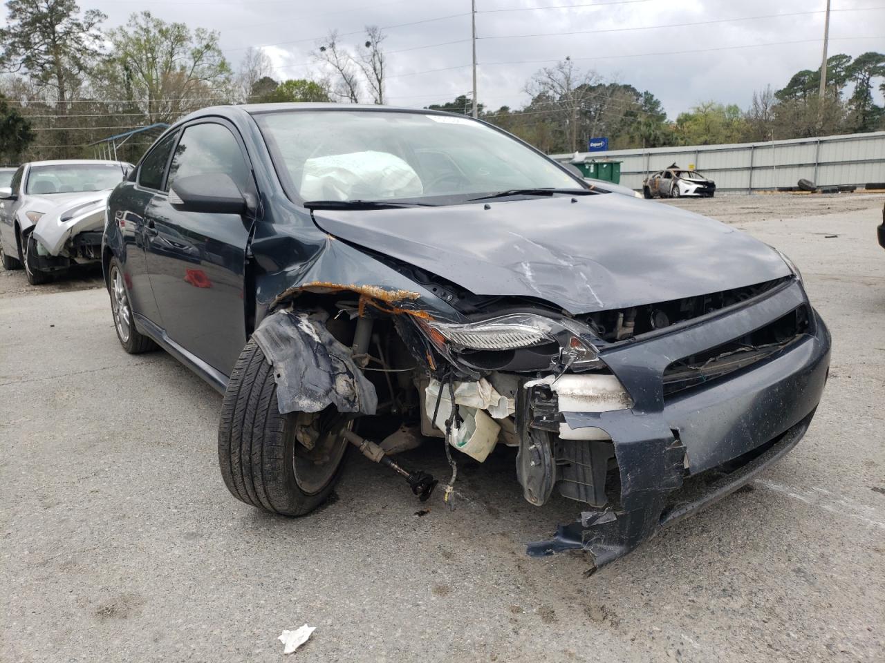 Photo 9 from auction – 2005 TOYOTA SCION TC with VIN JTKDE177450028248