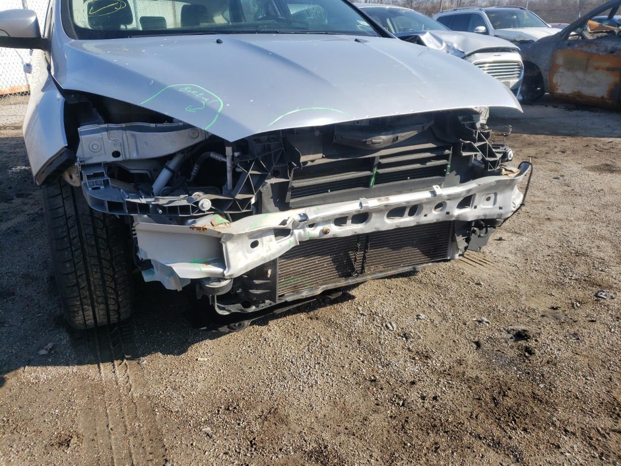 Photo 9 from auction – 2015 FORD FOCUS SE with VIN 1FADP3K25FL317864