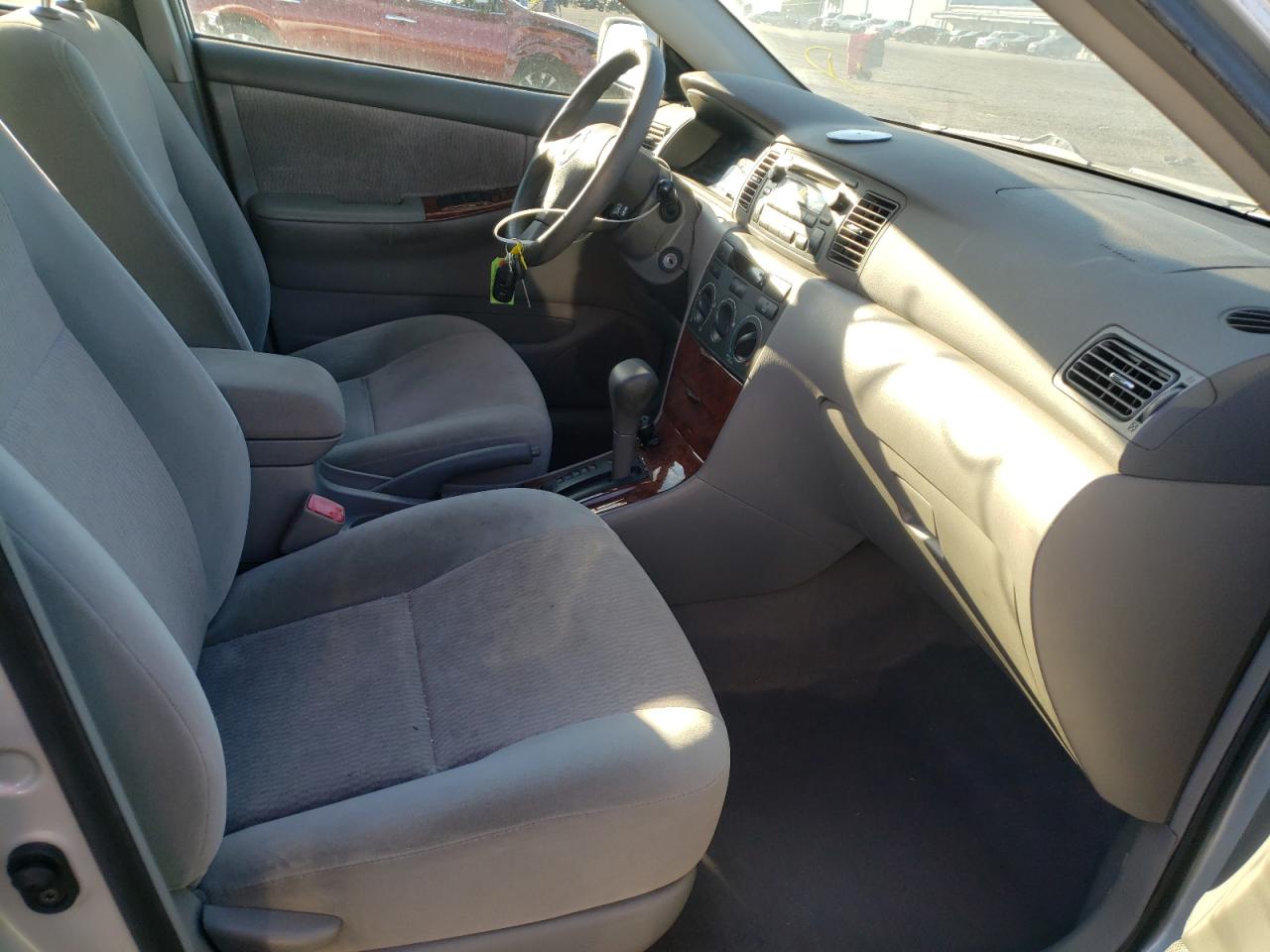 Photo 5 from auction – 2007 TOYOTA COROLLA CE with VIN 1NXBR32E47Z798896