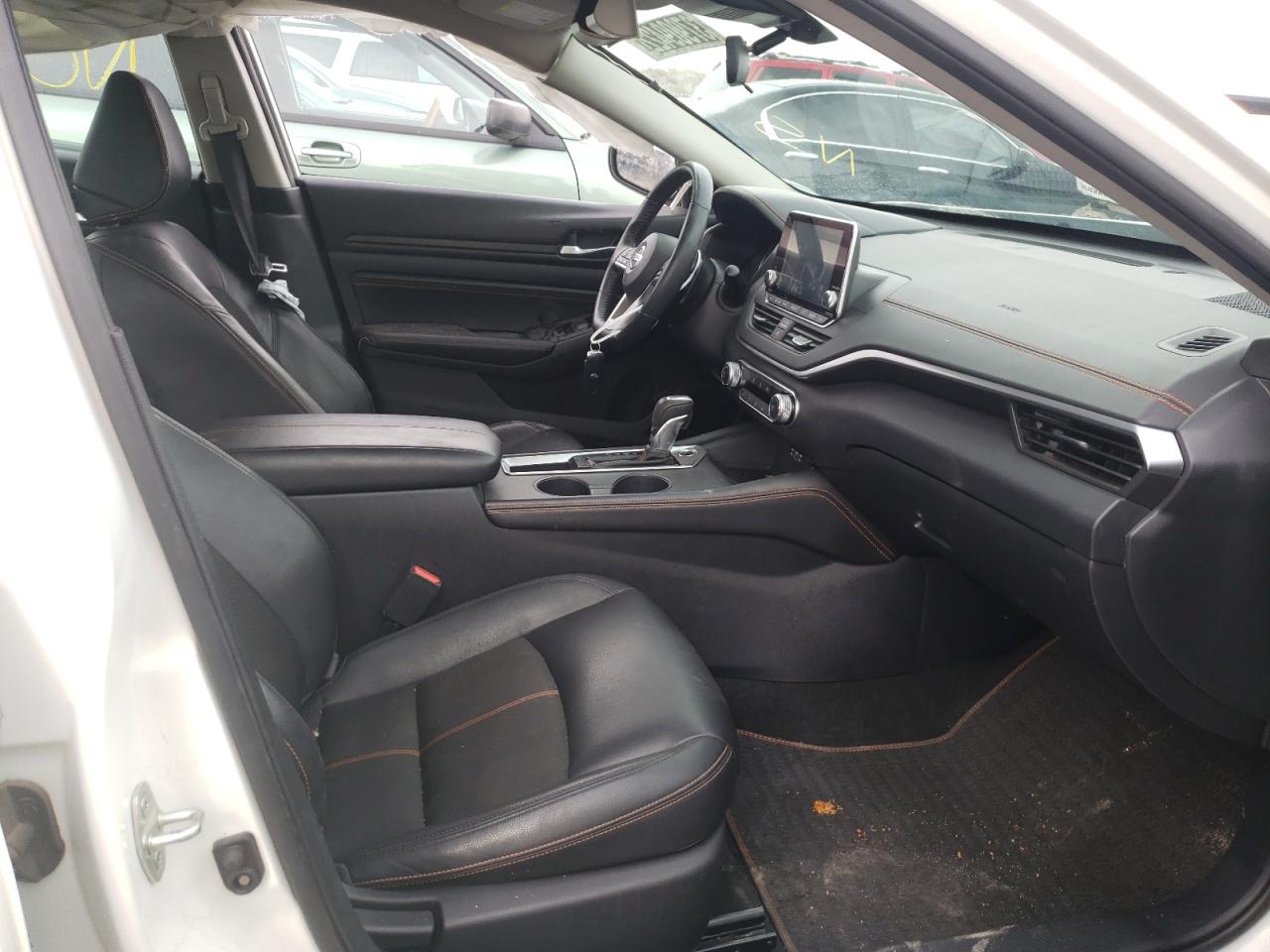 Photo 5 from auction – 2020 NISSAN ALTIMA SR with VIN 1N4BL4CV1LC208198