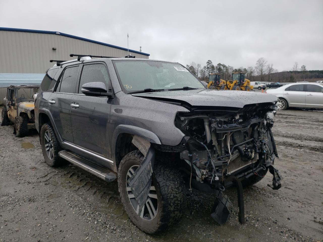 Photo 1 from auction – 2017 TOYOTA 4RUNNER SR with VIN JTEBU5JR4H5422757
