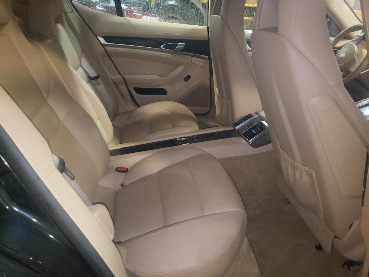 Photo 6 from auction – 2012 PORSCHE PANAMERA 2 with VIN WP0AA2A71CL016199
